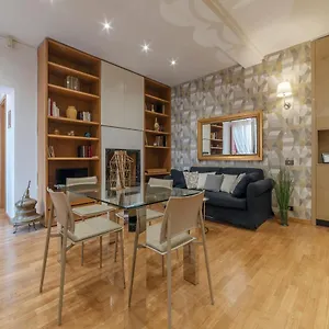  Apartment Piazza Di Spagna Elegant Flat
